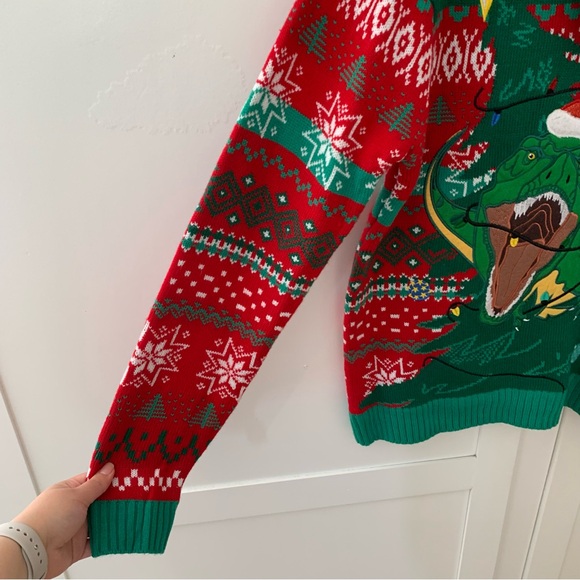 Blizzard Bay Red Green Christmas Dinosaur Sweatshirt Holiday Size Large - Picture 6 of 10